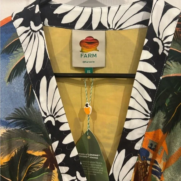 Farm Rio Carioca Mini Wrap Dress - Picture 5 of 10